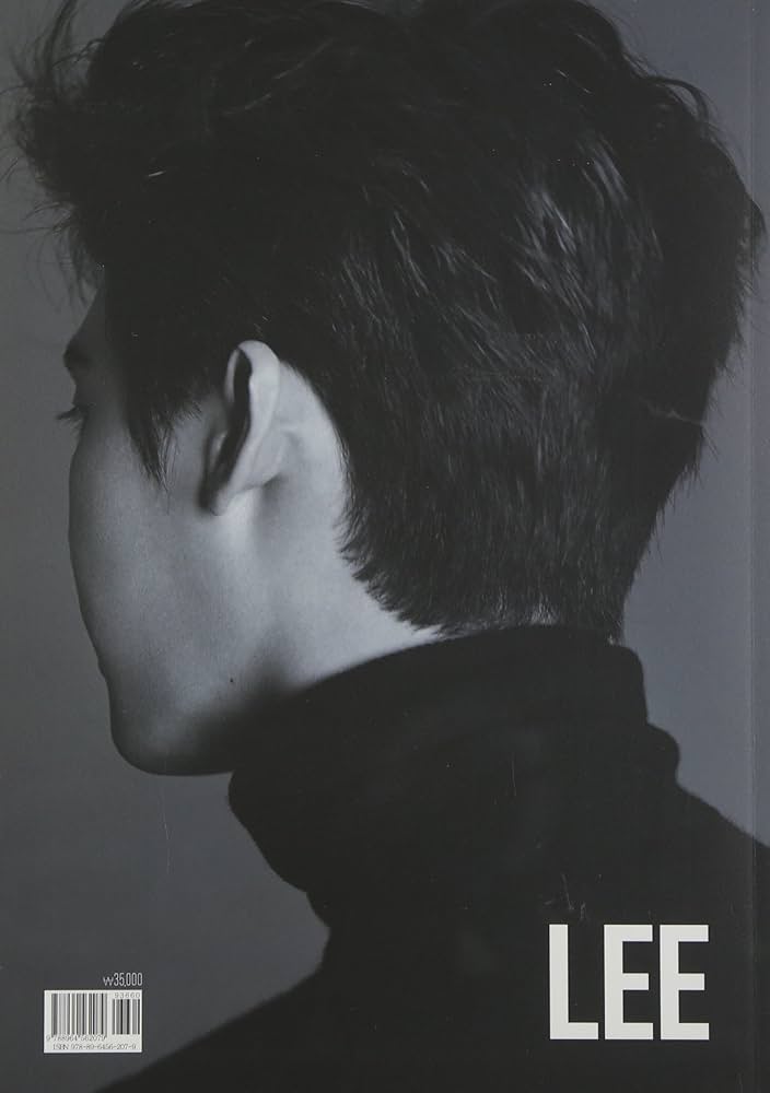 Amazon.co.jp: イ・ジョンソク フォトブック: ミュージック