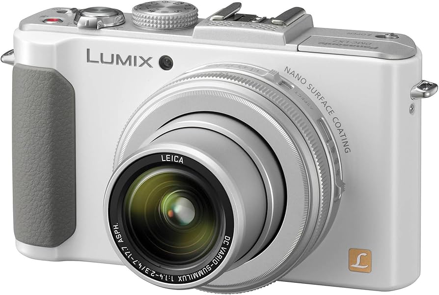 Amazon.com : Panasonic LUMIX DMC-LX7W 10.1 MP Digital Camera with
