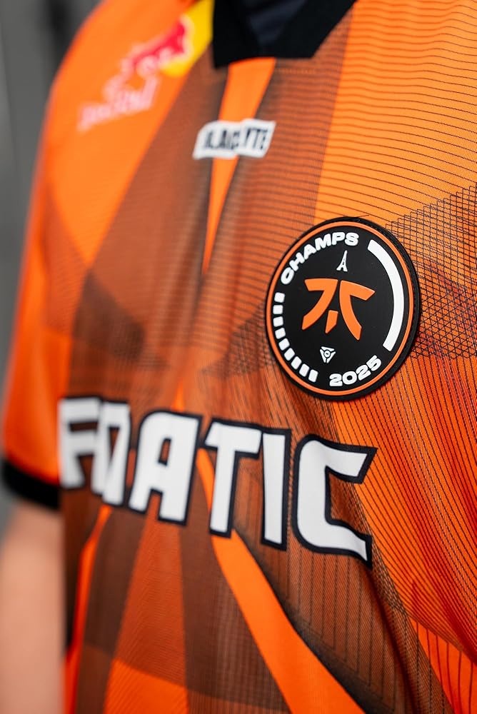 Amazon.co.jp: Fnatic Gear FNC214 CHAMPIONSHIP KIT 2025 RETAIL