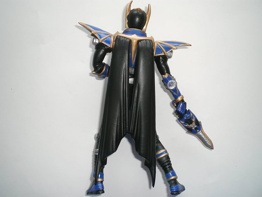 Amazon.co.jp: 仮面ライダー龍騎 龍騎コレクタブルソフビフィギュア