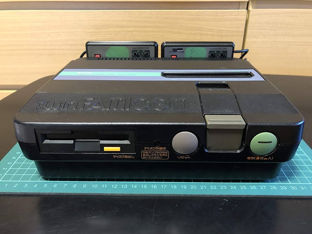 Amazon | ツインファミコン 本体 AN-505-BK | 本体・周辺機器