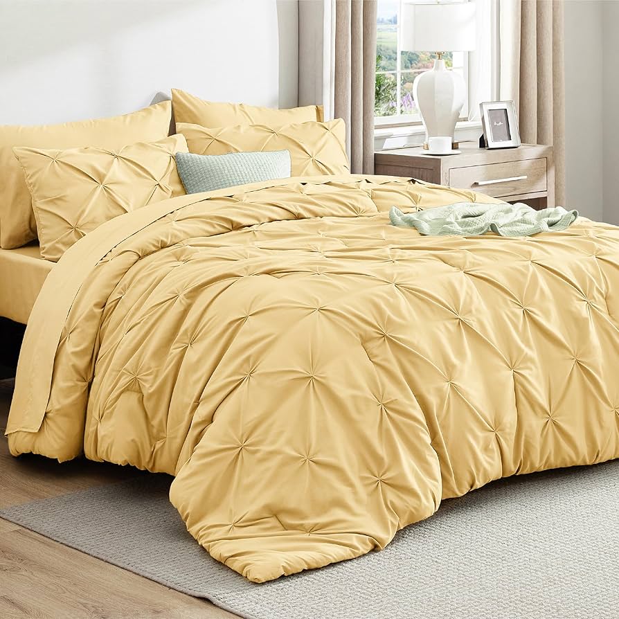 Amazon.com: Bedsure Queen Comforter Set Yellow - Bed in a Bag