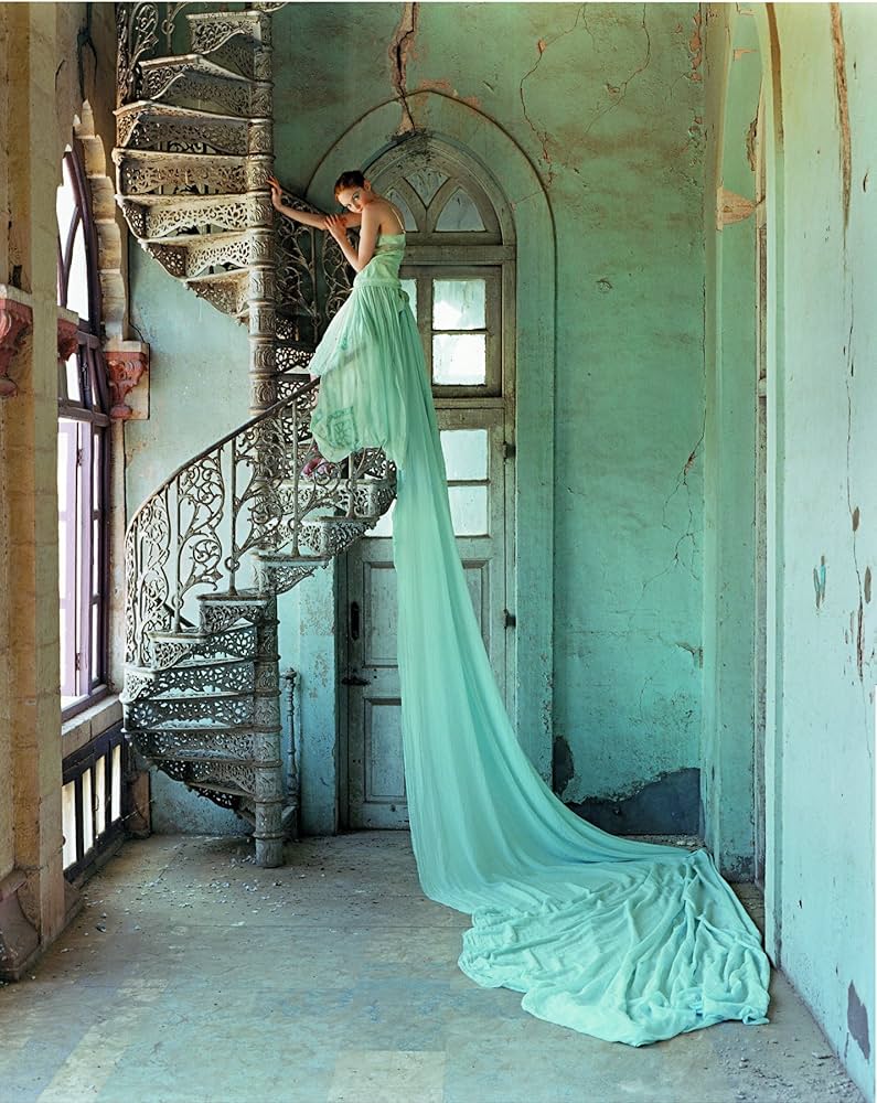 Tim Walker Pictures: Muir, Robin, Walker, Tim, Thierstein, Rhea