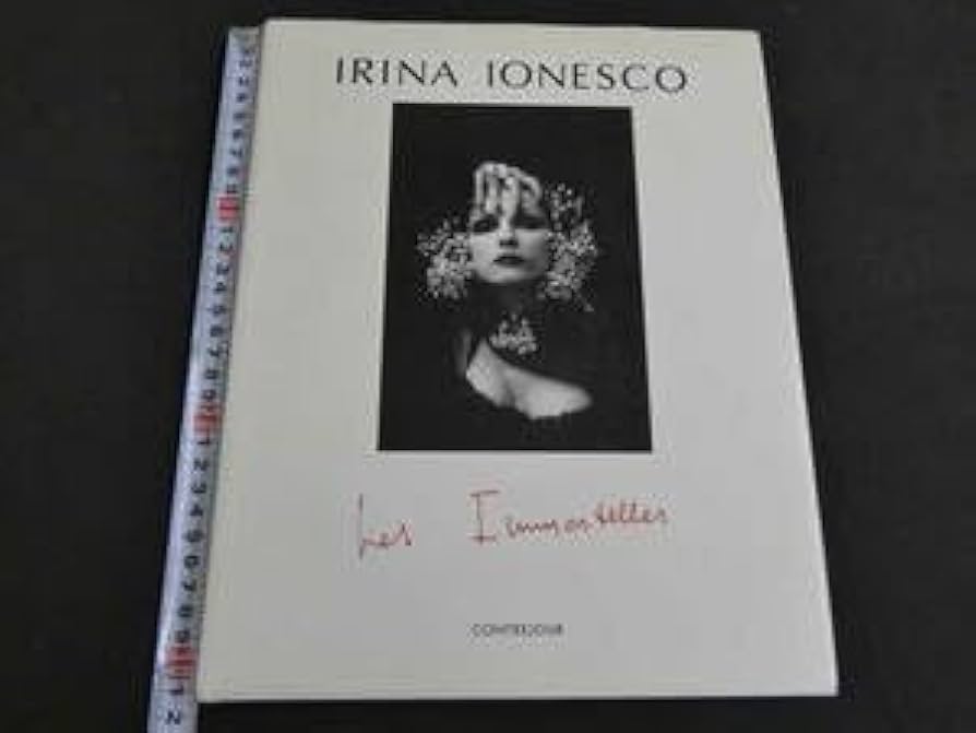 Amazon.co.jp: IRINA IONESCO Les Immortelles イリナ・イオネスコ写真