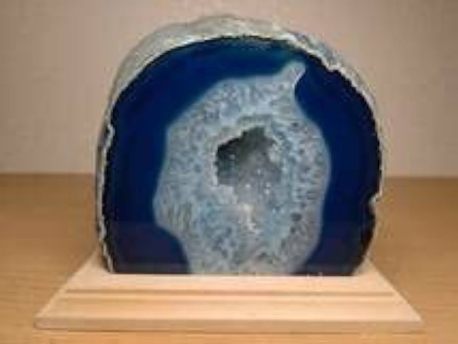 Amazon.co.jp: ◇水晶入◇ 1.1kg 瑪瑙 メノウ アゲート 水晶 クオーツ