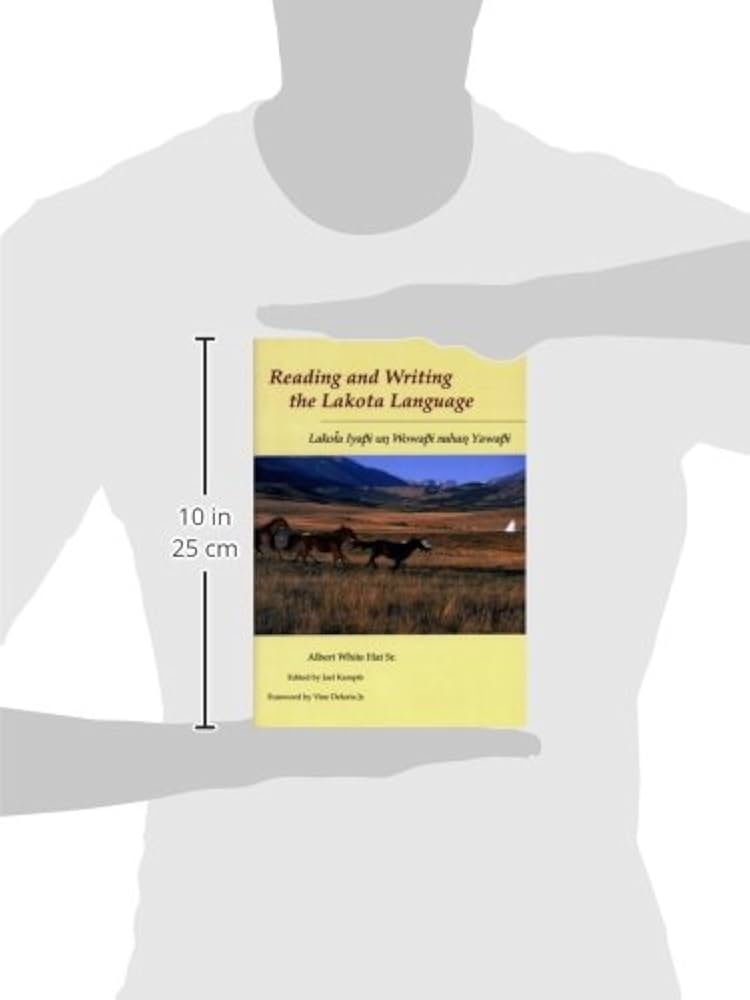 Amazon.com: Reading and Writing the Lakota Language: 9780874805727