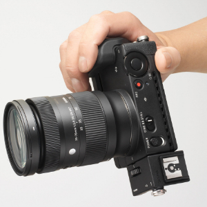 Amazon | シグマ SIGMA 28-70mm F2.8 DG DN (C) ソニーEマウント