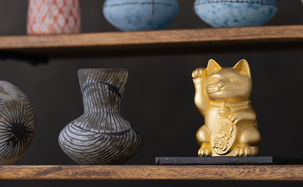 Amazon.co.jp: 銀雅堂 招き猫 (金メッキ 消金塗装)＿右手あげ/金属製