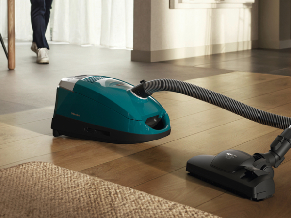 Amazon | Miele (ミーレ) プレミアムモデル Compact C2 SDCO 4 Clean