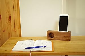 Amazon.co.jp: iPhone 木製スピーカースタンド 電源不要 plusにも対応