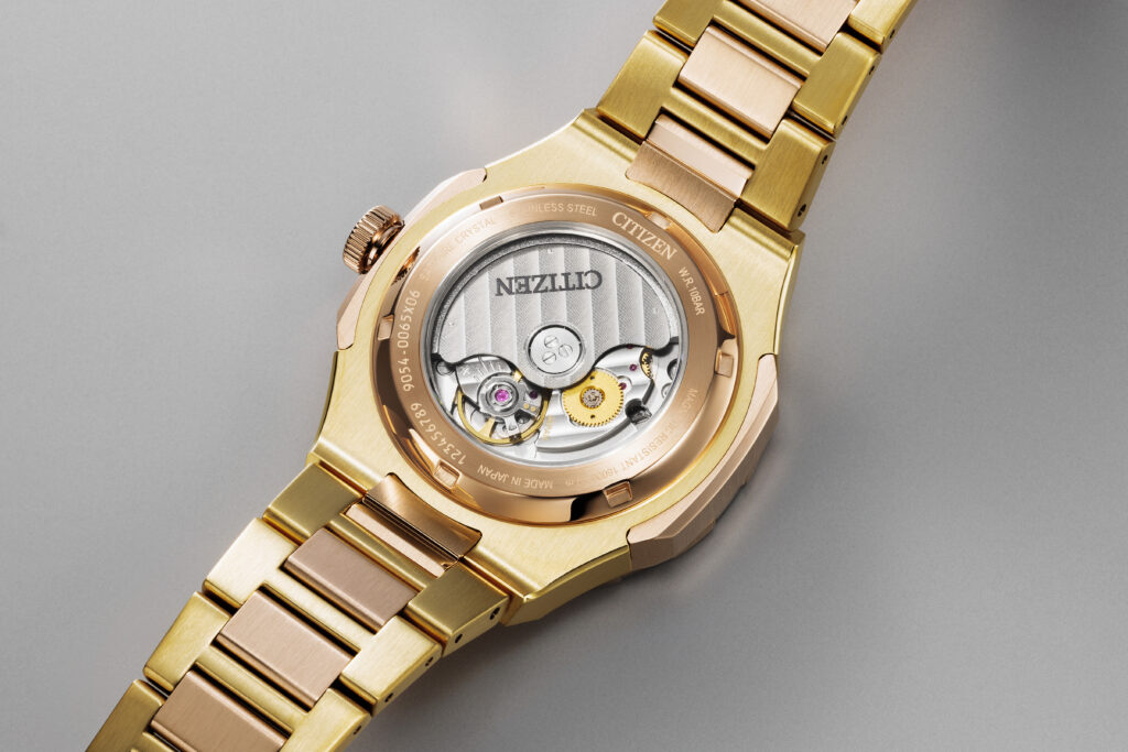 シチズンの人気モデル『シリーズ エイト』の新作はGMT機能付きの