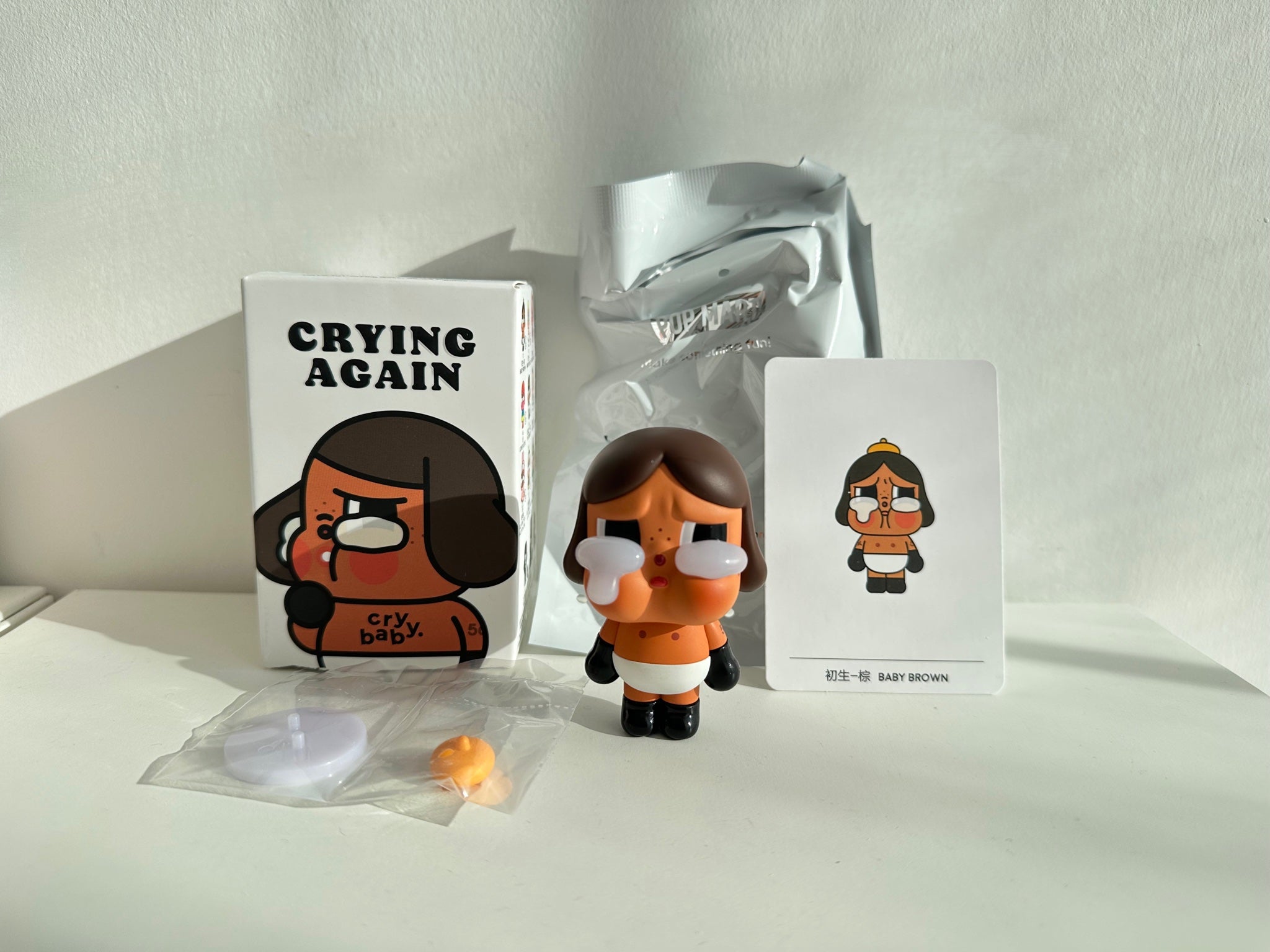 Baby brown - CRYBABY Crying Again Series Figures by POP MART