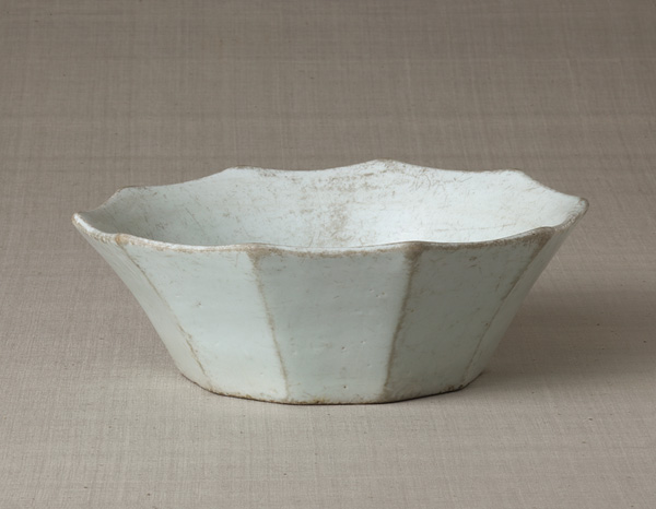 朝鮮半島の陶磁 - 所蔵品｜日本民藝館