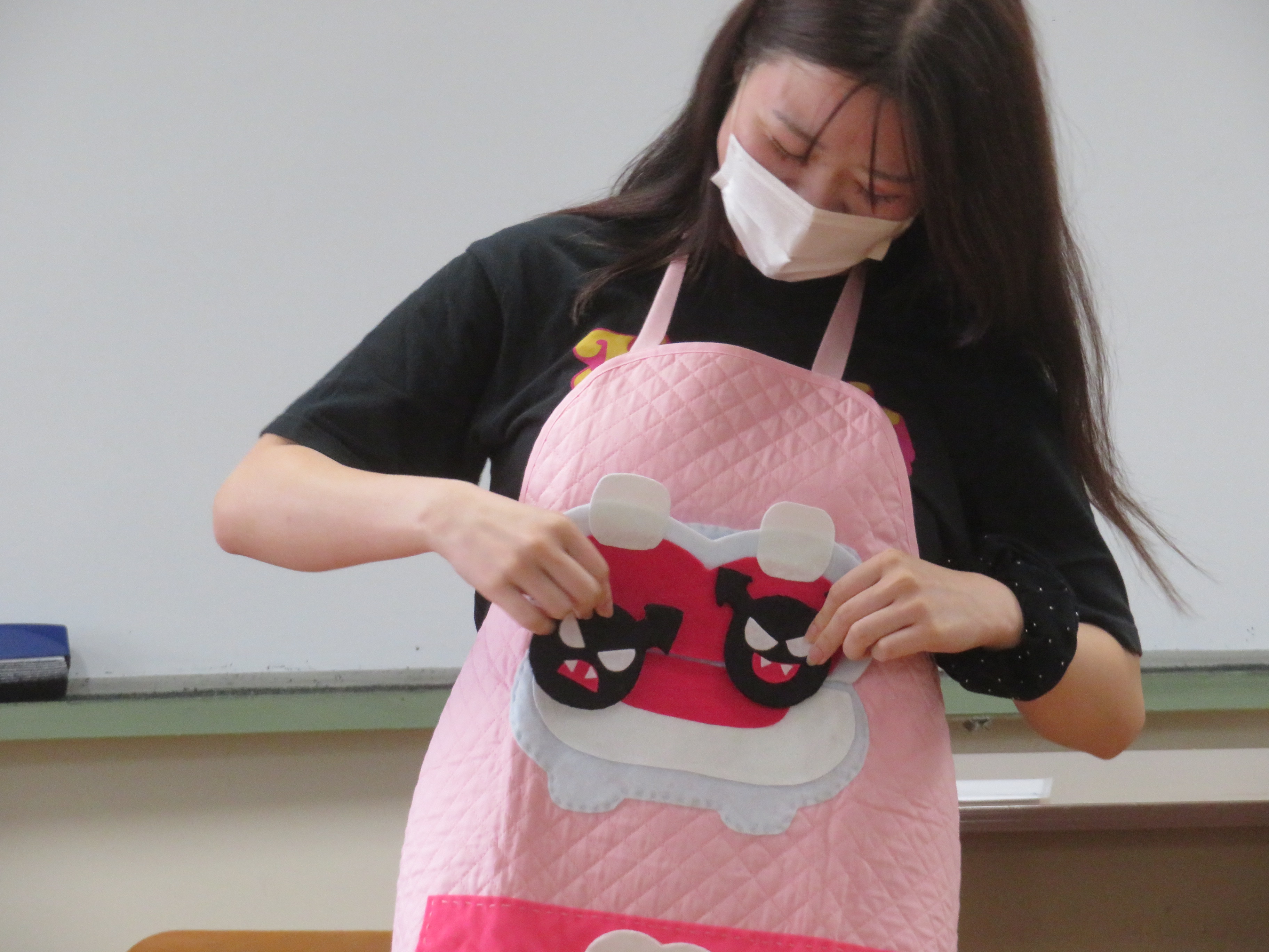 エプロンシアター :: 箕面学園福祉保育専門学校 | 大阪府箕面市・池田市