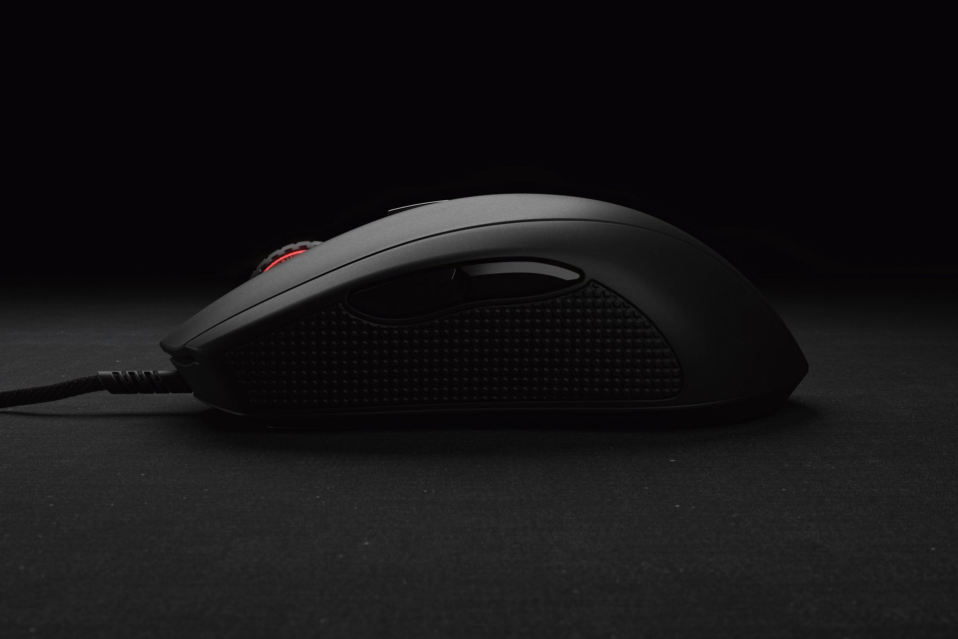 Castor Pro – Mionix Japan