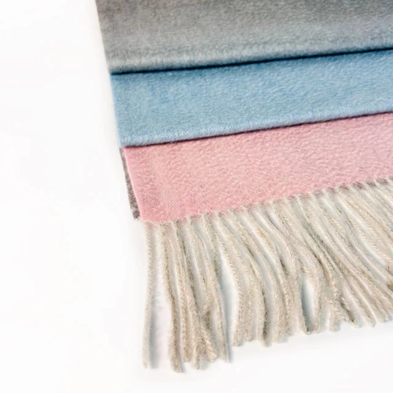 100% 蒙古羊絨Rita 圍巾（雙面）