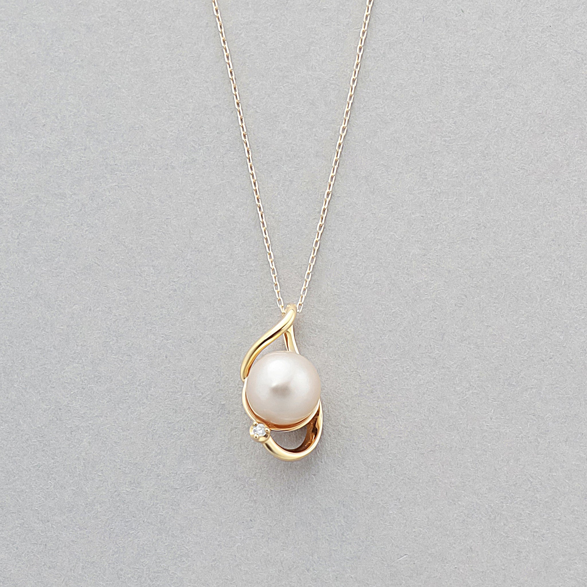 6月誕生石 K10 イエローゴールド あこや真珠 ネックレス – Milluflora