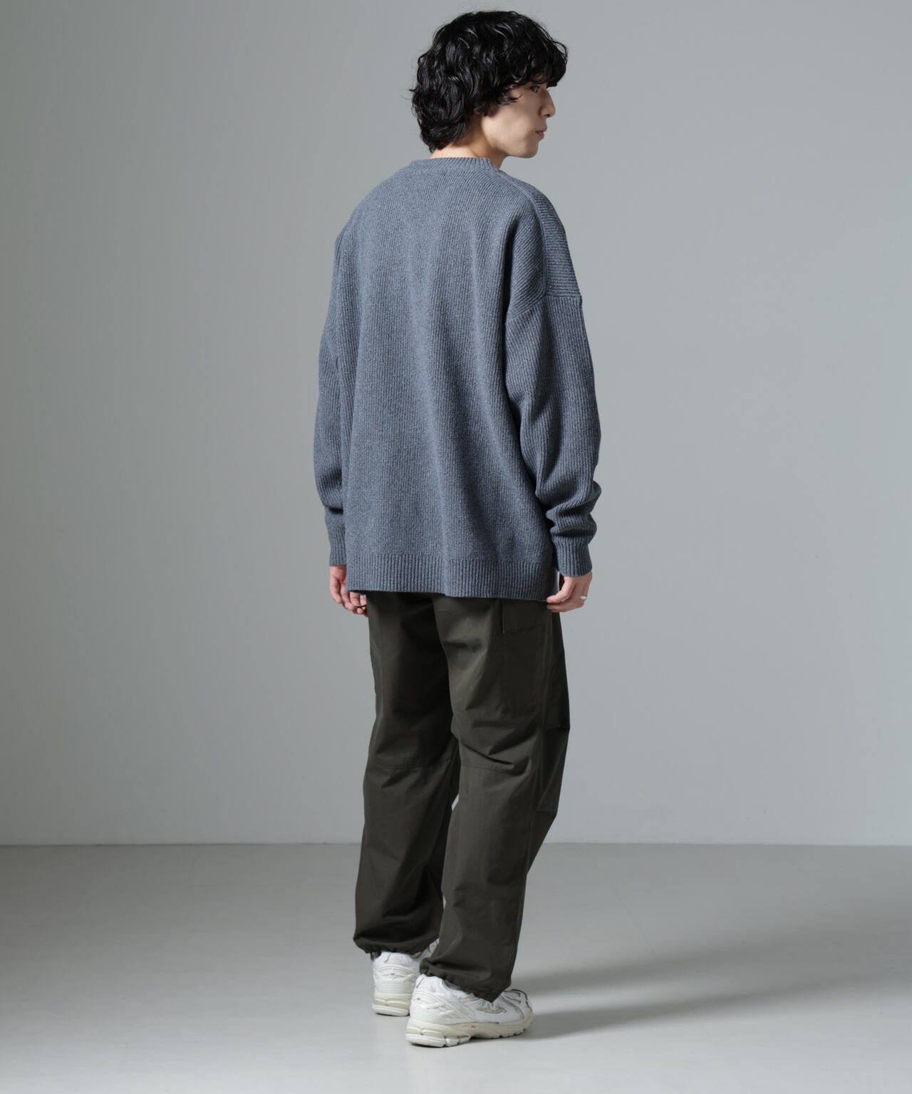 WEB限定/Vネックオーバーサイズニット | NANO universe（ナノ