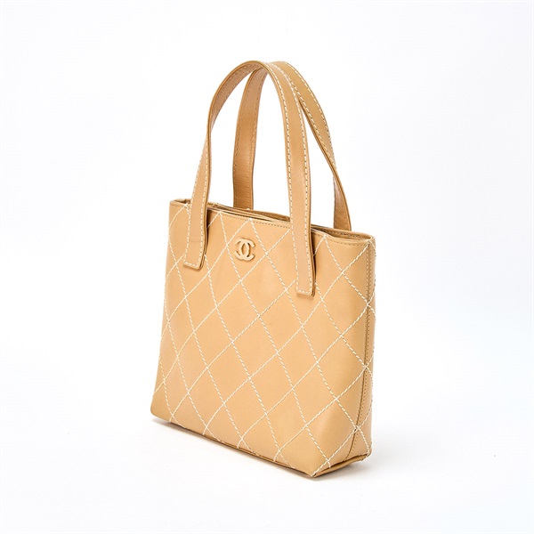 CHANEL ワイルドステッチ 2002年頃 トートバッグ ベージュ ゴールド