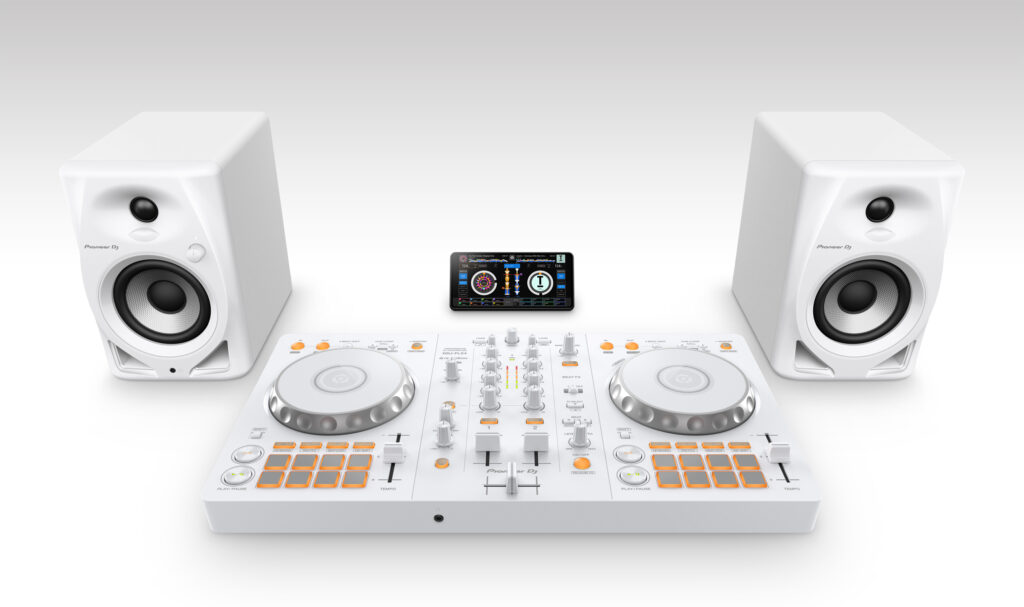 大人気DJコントローラー「DDJ-FLX4」に限定ホワイトカラーが登場