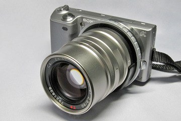 Carl Zeiss Sonnar T* 90mm F2.8 G | b's mono-log