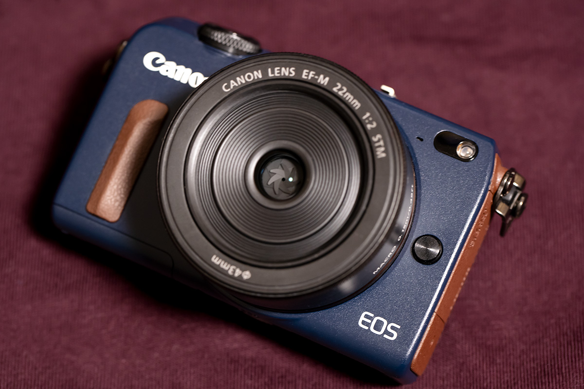 EOS M2 ベイブルー | b's mono-log
