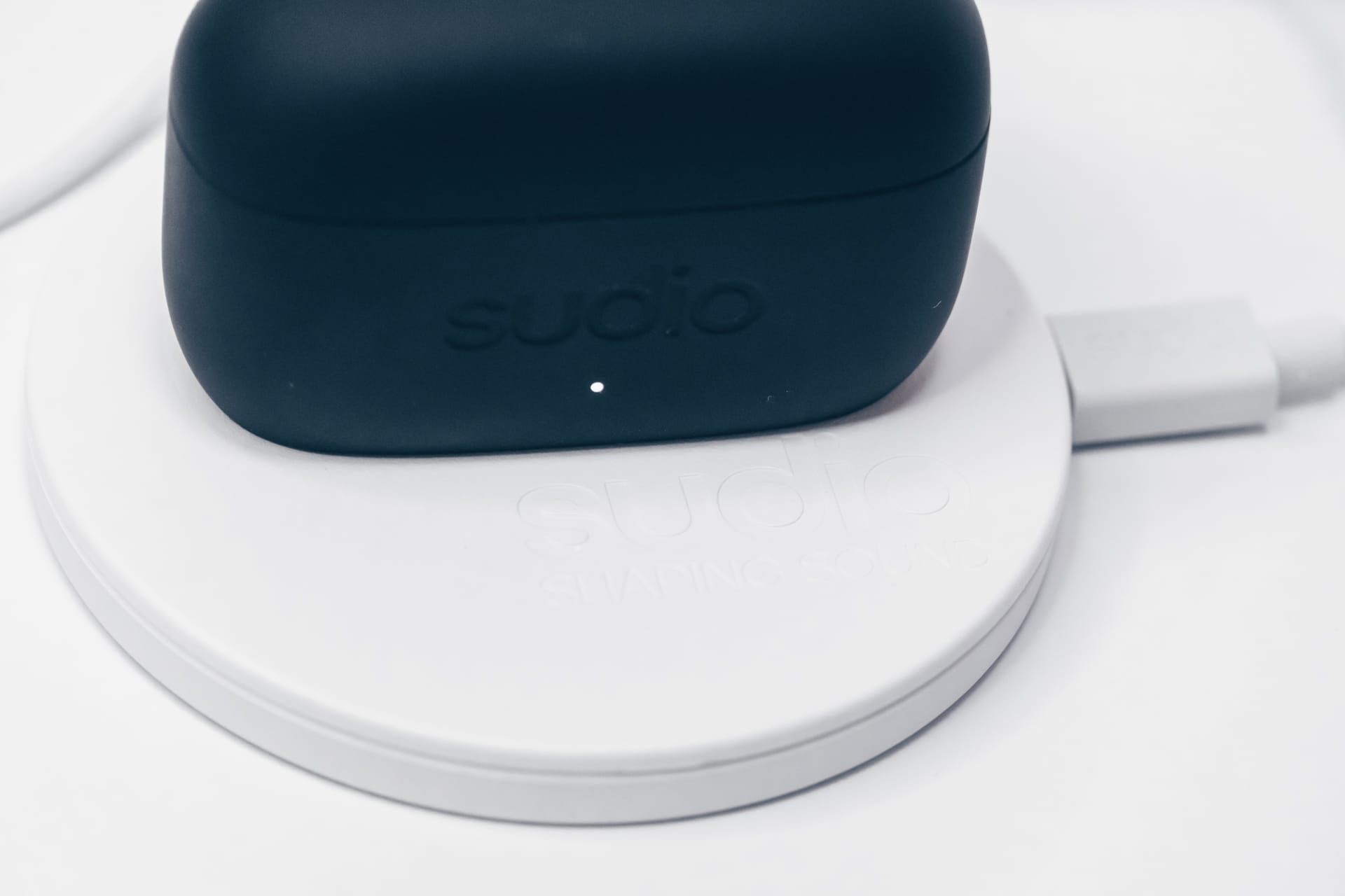 Sudio E2 レビュー／優秀なノイズキャンセリング搭載。デザインの良い