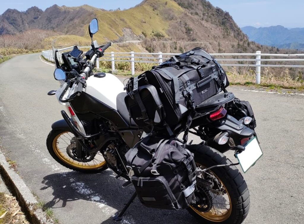 タナックス】ツーリング最強バッグはこれ！キャンピングシートバッグ2