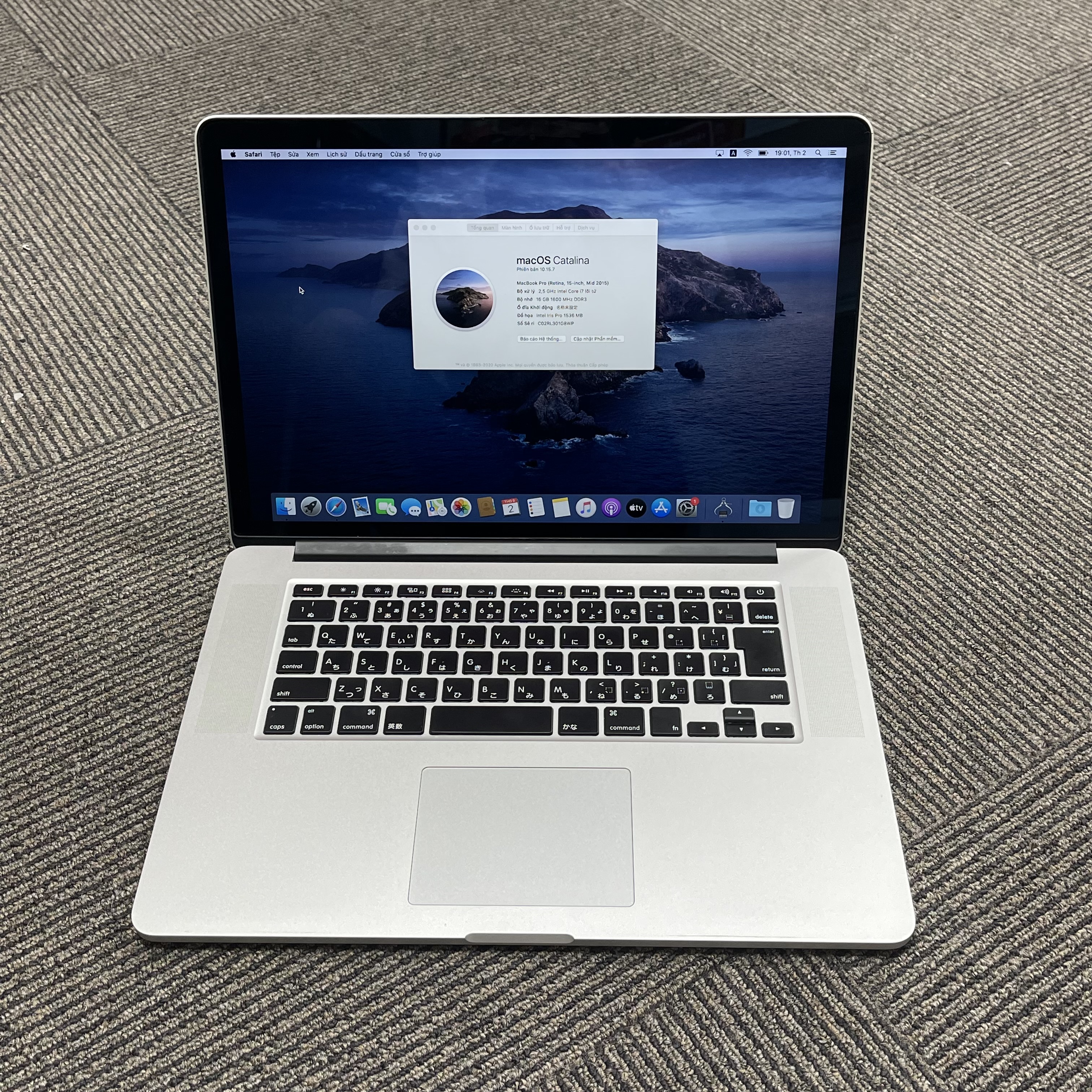 MacBook Pro 2015 Silver 15-inch Core i7/ 16GB/ 512GB
