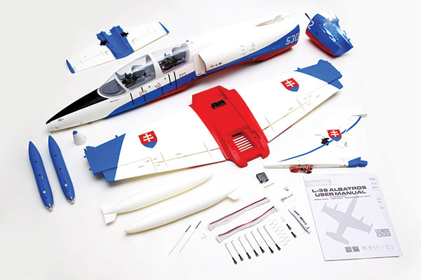 Freewing L-39 Albatros 80mm EDF Jet | Model Aviation