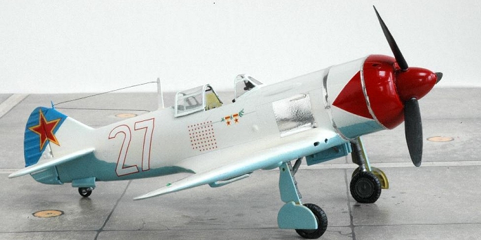 Hobbycraft 1/48 La-5/7 by Andrew Garcia