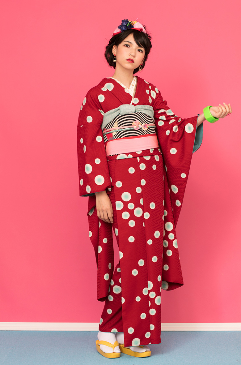 振袖 | モダンアンテナ 着物のデザインと販売