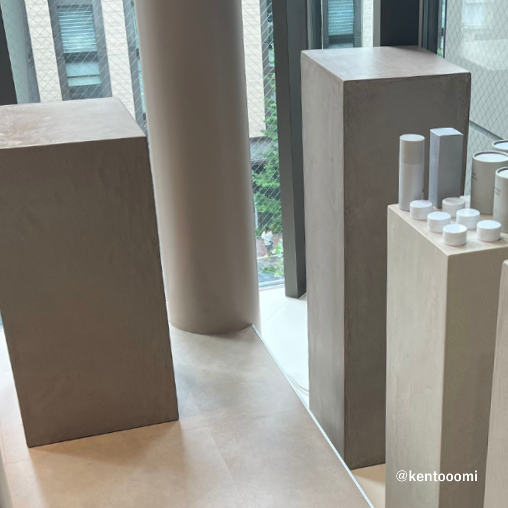 ディスプレイテーブル W300㎜×D300㎜ H400㎜～900㎜