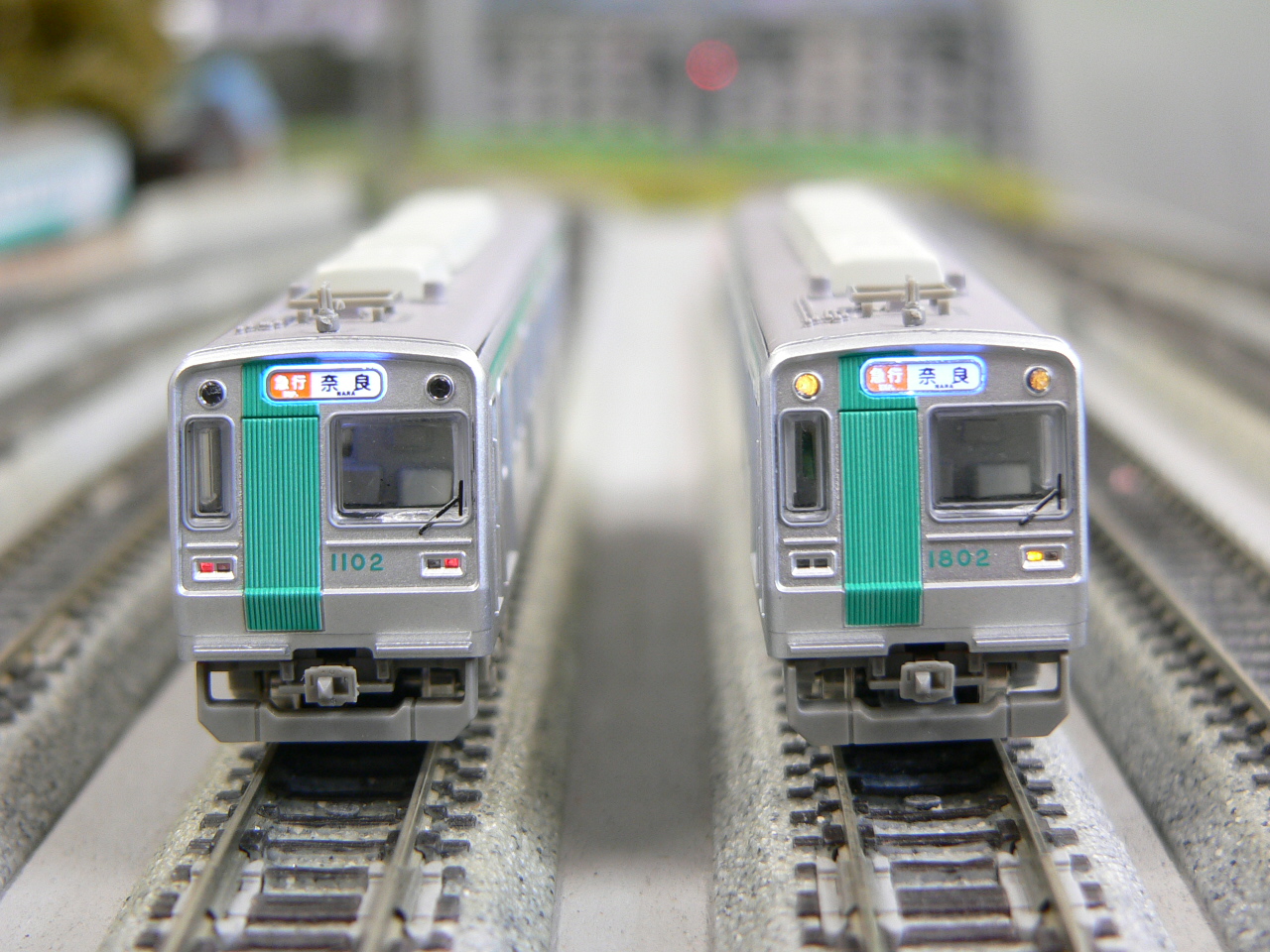 トミーテックの鉄コレ、京都市交通局10系1・2次車のライトを急行