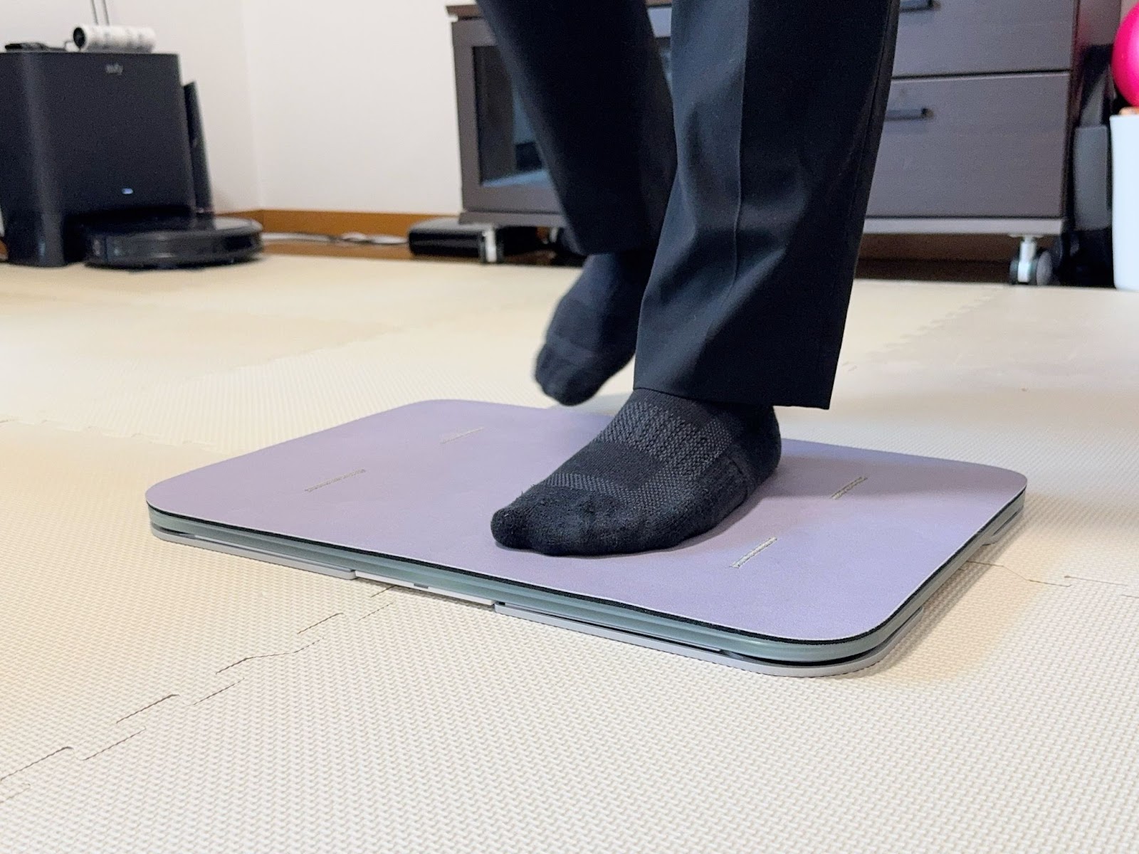 スマートスケールバスマット 透明・ソフト珪藻土マット付アプリで体重