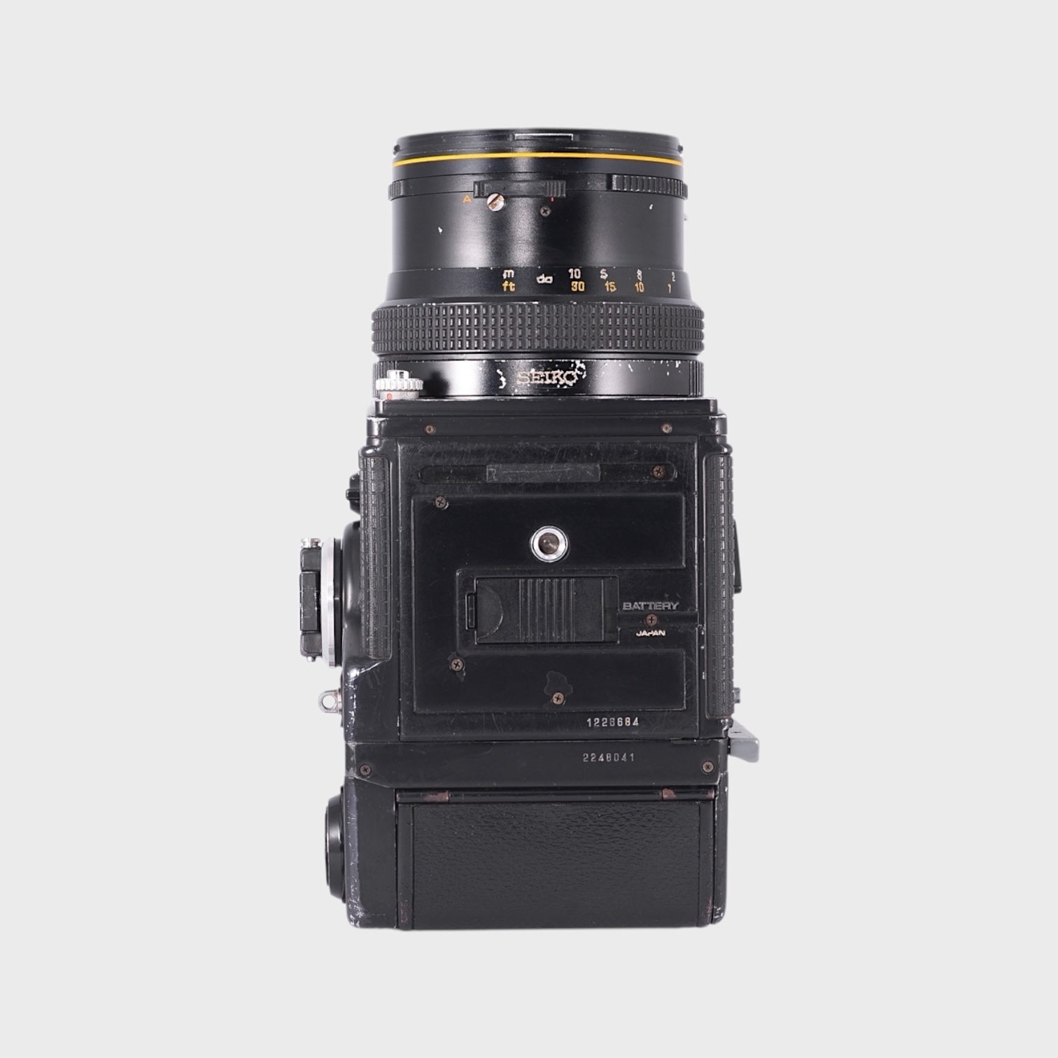 Mamiya 645J Medium Format film camera with 80mm f2.8 lens – Mori
