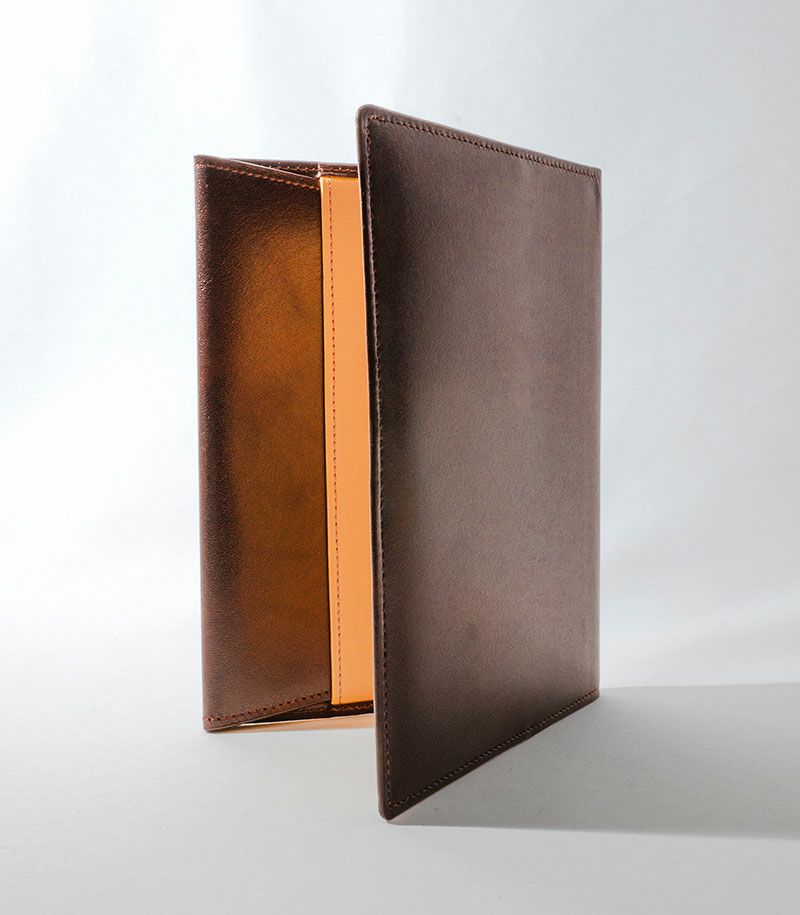 ブックカバー(文庫本サイズ)｜シラサギレザー |革製品CYPRIS（キプリス