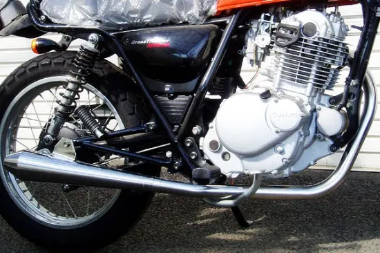 ST250/E(NJ4AA/NJ4CA)おすすめ社外マフラー&排気音まとめ7選 | Moto-Fan-R