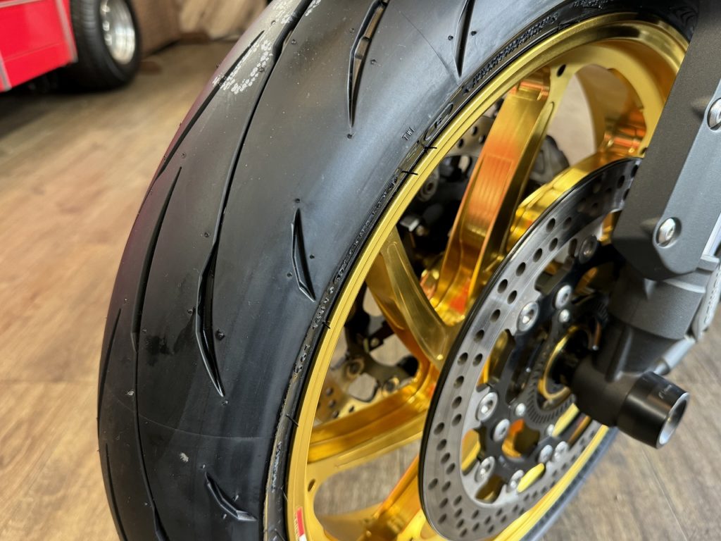 Z900RS SE 2024年式 純正ホイール・タイヤ・ザムスプロケット付 Z900RS