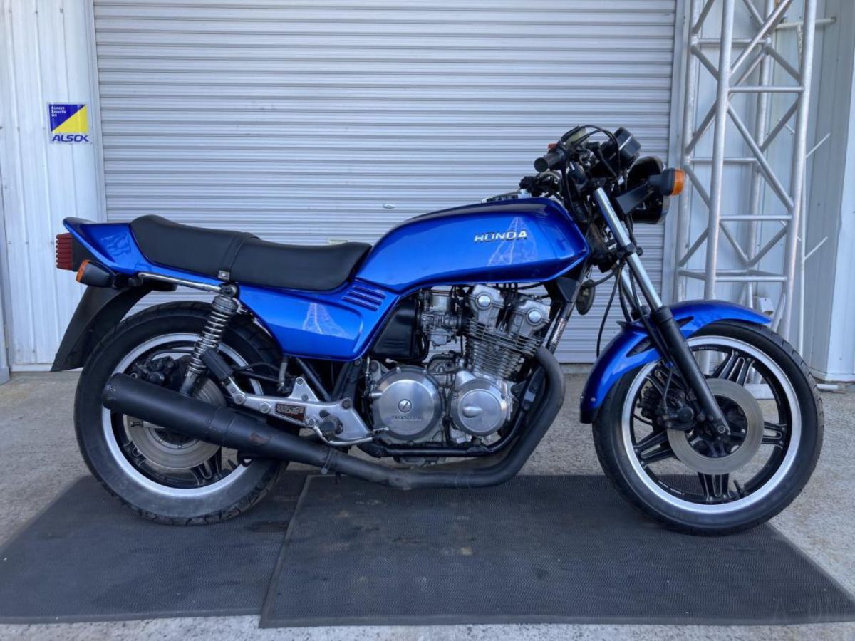 CB750F FCフレーム 書類付き 引き取り可 CB750F FCフレーム 書類付き