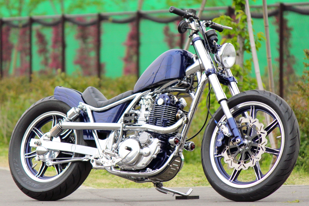 CANDY Motorcycle Laboratory／YAMAHA SR400／No.107【再掲載】 | モト