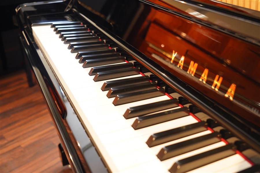 希少アップライトピアノ】UX100が新入荷！ - ピアノ専門店 Piano Cloud