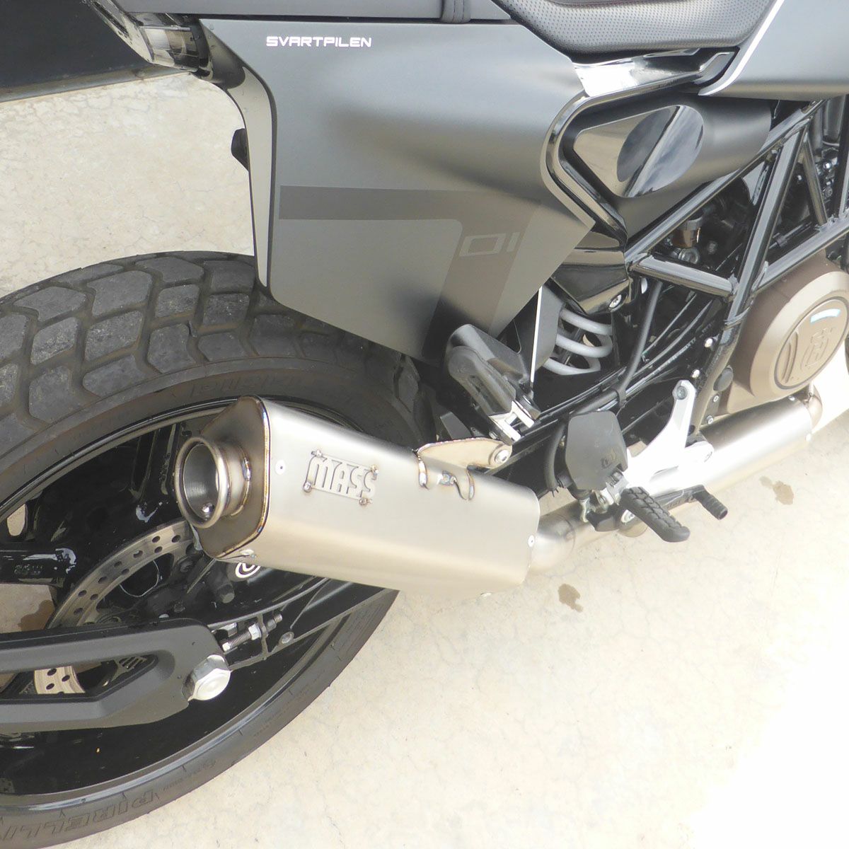 AKRAPOVIC SLIP-ON SILENCER KTM ハスクバーナ ハスクバーナ701用