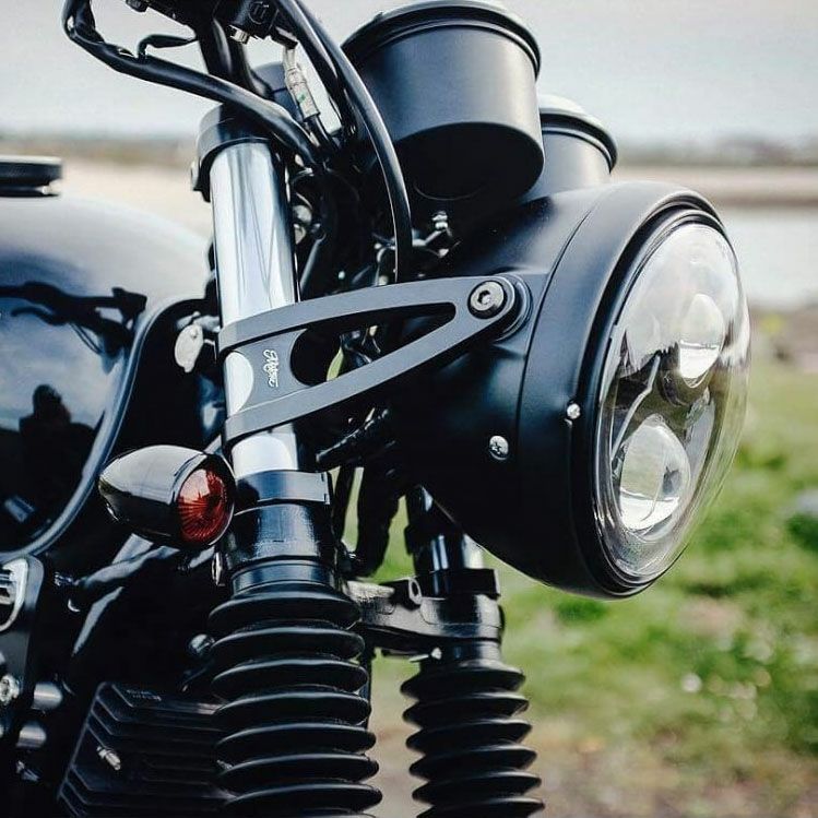 ボバー T120 スクランブラー900 スピードツイン900 空冷T100 スクラン