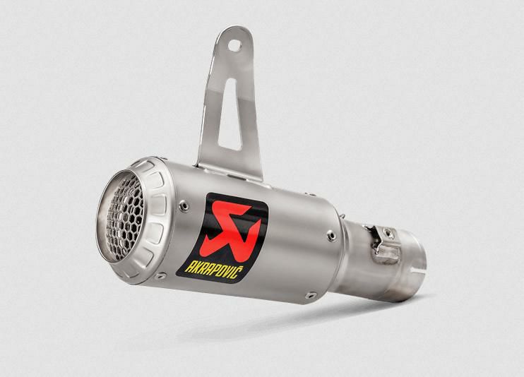 Akrapovic (アクラポヴィッチ) スリップオンマフラー・チタン・GSX