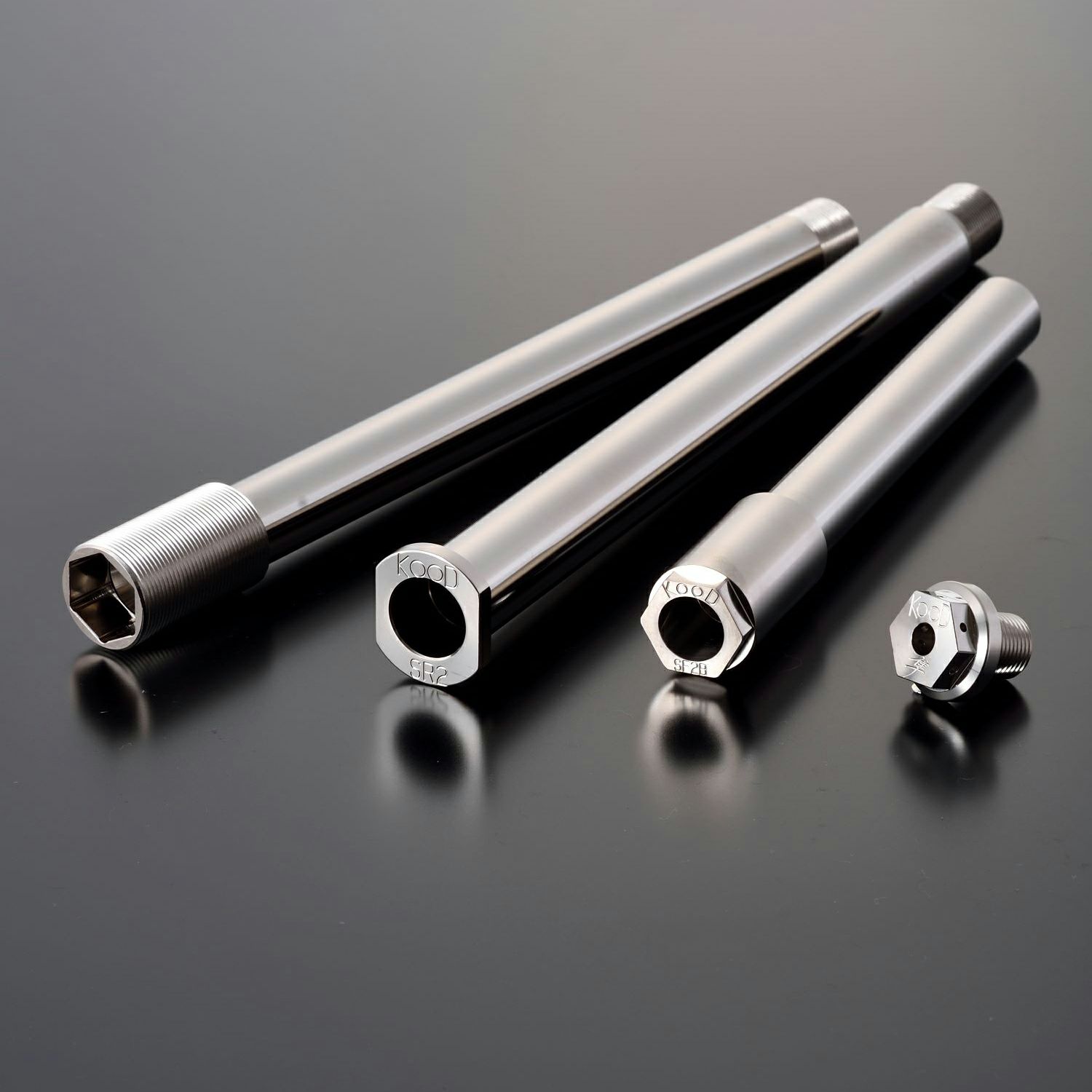 スズキ GSX-S1000/F/GT、KATANA クロモリアクスルシャフト(フロント