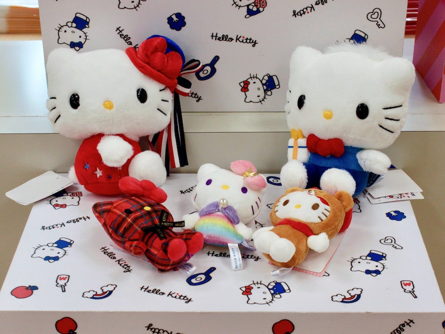 福岡三越】ハローキティ50周年記念イベント開催中！必見の限定グッズも