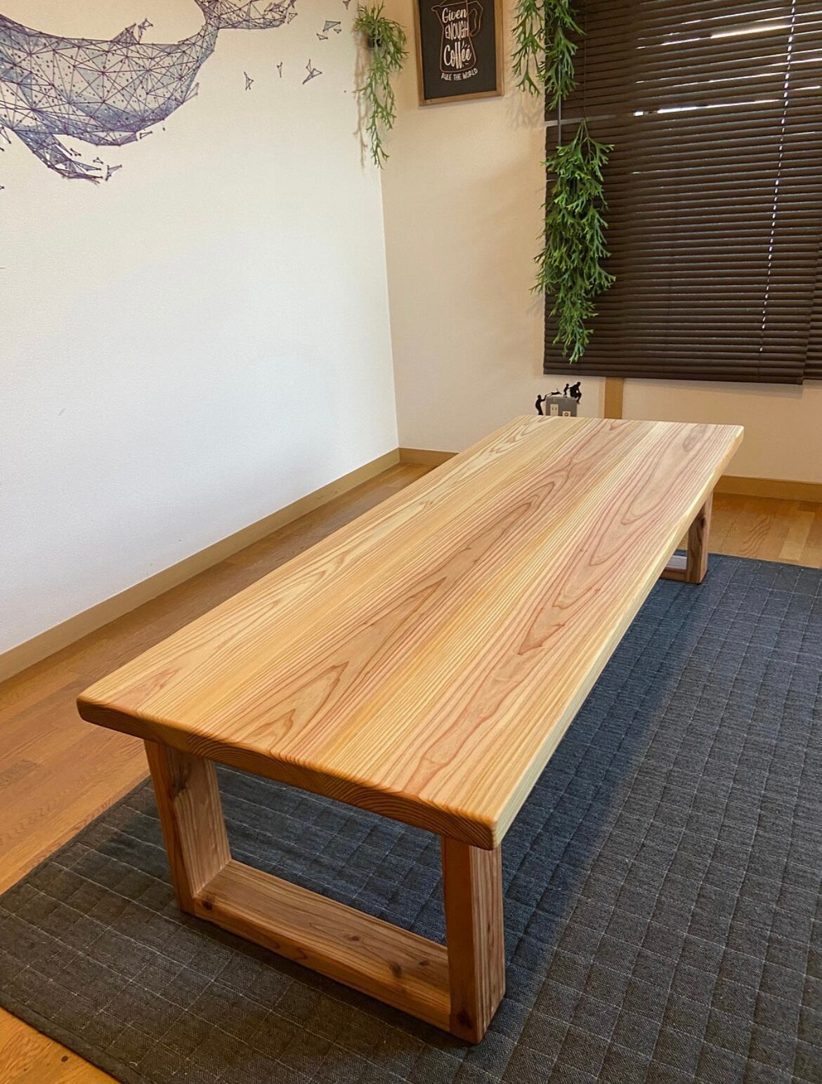 高級杉無垢のローテーブル 蜜蝋ワックス仕上げ – 1600×600×380mm | MR