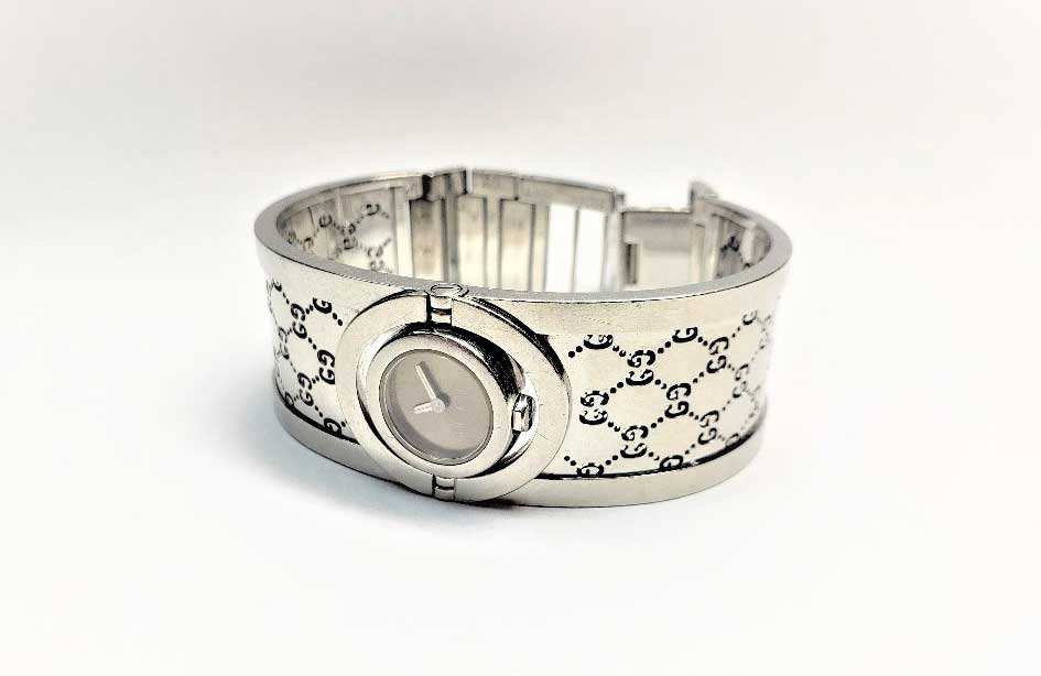 GUCCI（グッチ）の電池交換：迅速・安全・手頃な価格のサービス