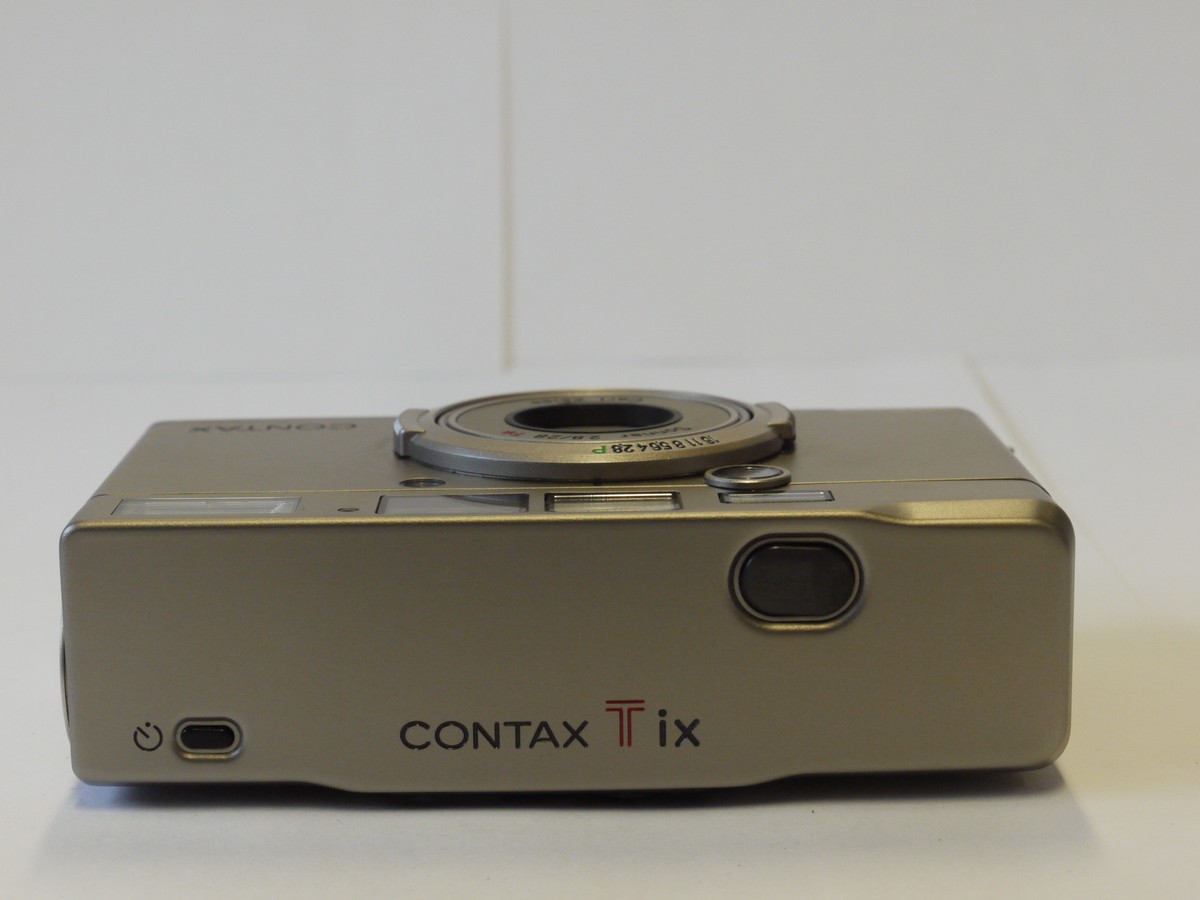 Contax Tix 35mm APS Compact Autofocus camera, Silver Grey coloured